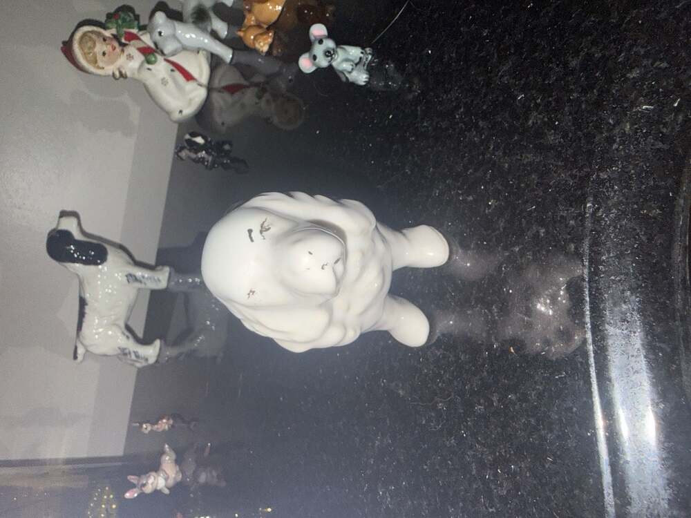 Vintage White Glazed Ceramic Cocker Spaniel Dog Figurine